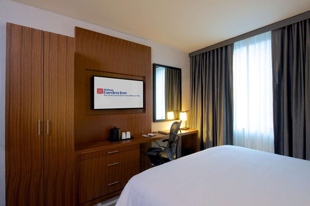 Hilton Garden Inn New York Central Park South-Midtown West Bilik gambar